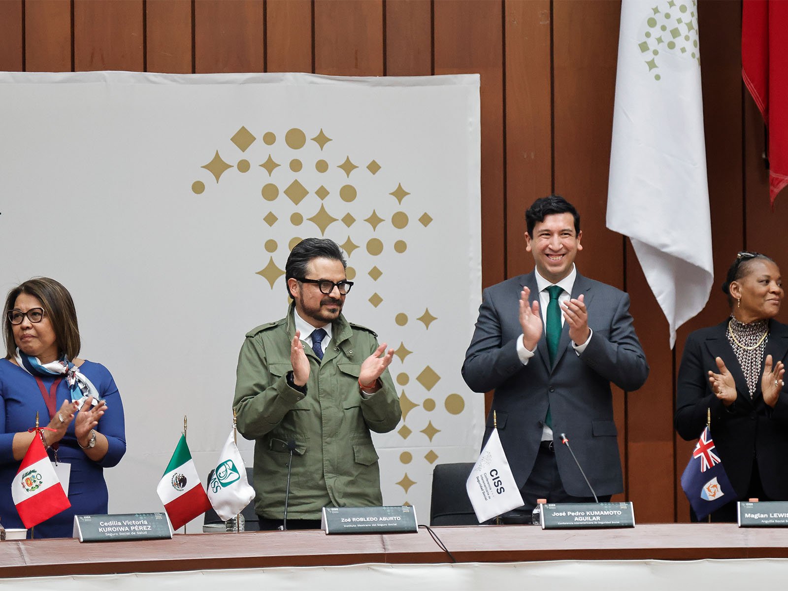 120925_0001_votaciones-10