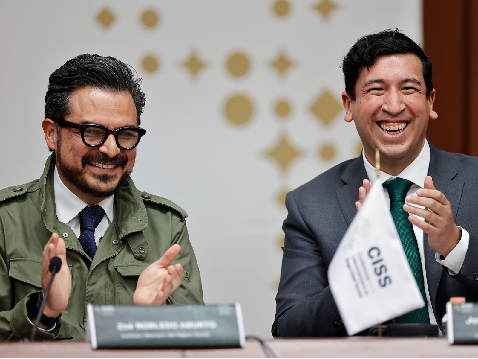 120925_0004_votaciones-4